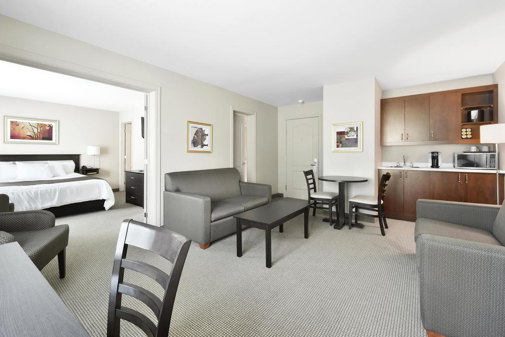 Hotel Le Versailles Saint-Sauveur-des-Monts Oda fotoğraf